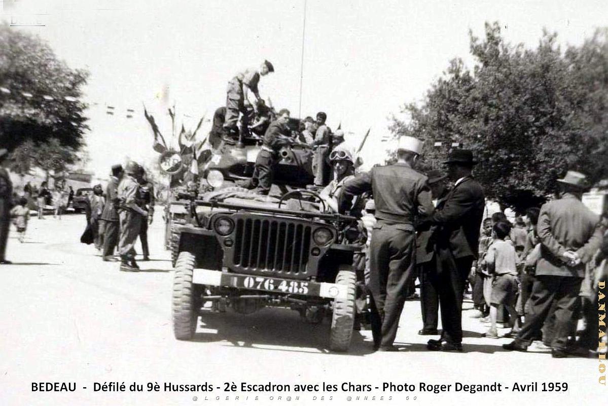 Bedeau - 9e Hussards - Defile avec les Chars - 1959.jpg